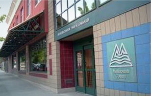 Image of main entrance to ATSU's Northwest Regional Primary Care Association (NWRPCA) in Portland, OR