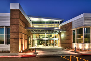 Image of front of entrance to ATSU Adelante Community Healthcare Clinic in Mesa, AZ