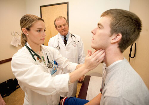 What are some of the benefits of studying to be a physician assistant?