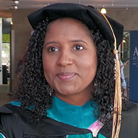 Bianca Bastos Cruz Headshot