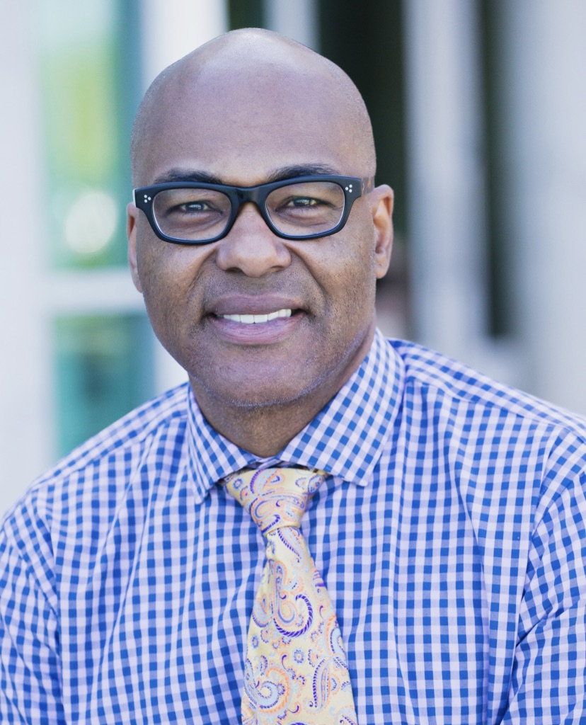 Darron Smith headshot