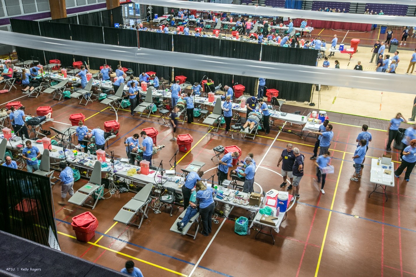 volunteers working in clinic