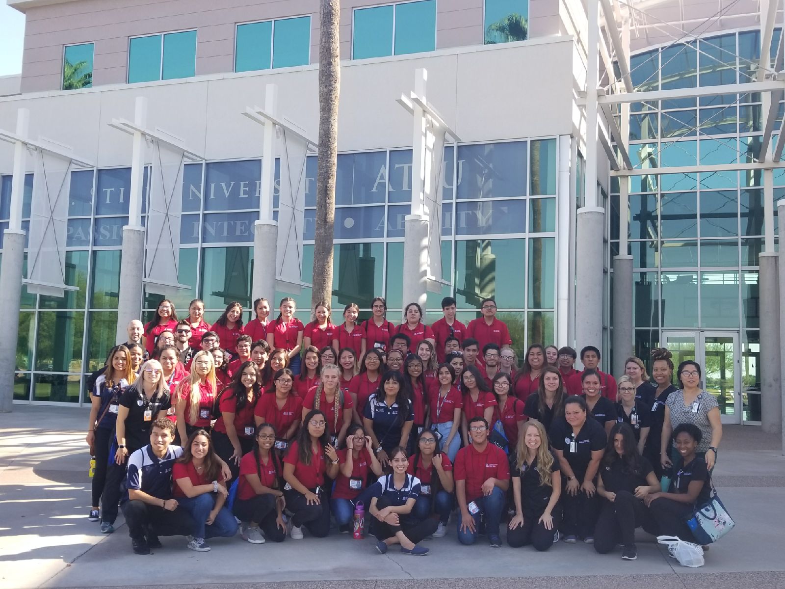 Med-Start students and ATSU-ASHS PA students and faculty pose outside ATSU's Mesa, Arizona campus